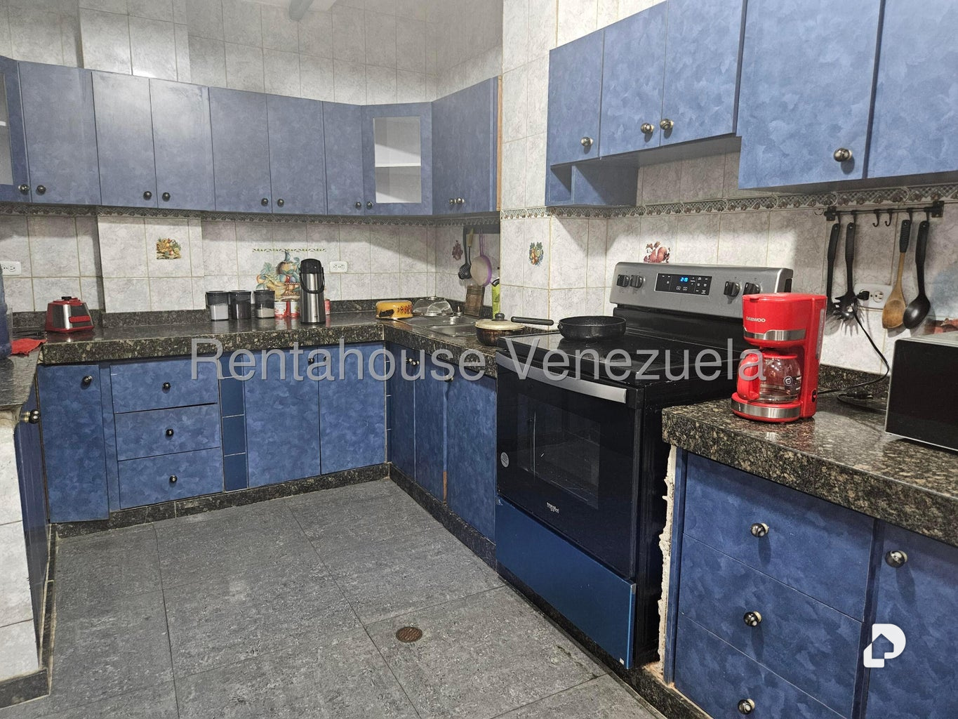 Local comercial en San Agustin del Norte, Caracas – 13