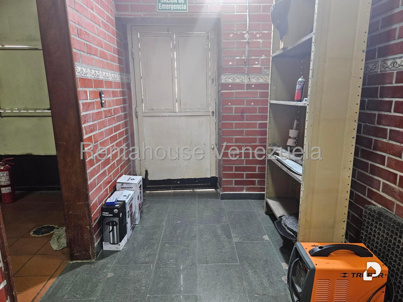 Local comercial en San Agustin del Norte, Caracas – 4