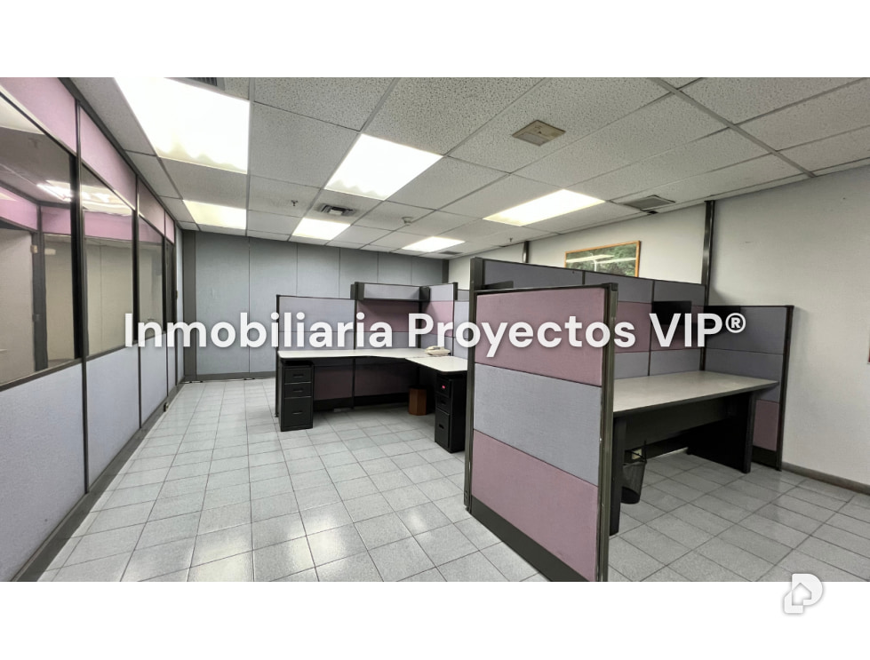 Oficina en La Urbina, Caracas – 12