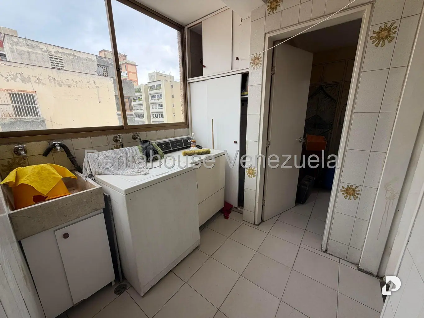 Apartamento en La Florida, Caracas – 20