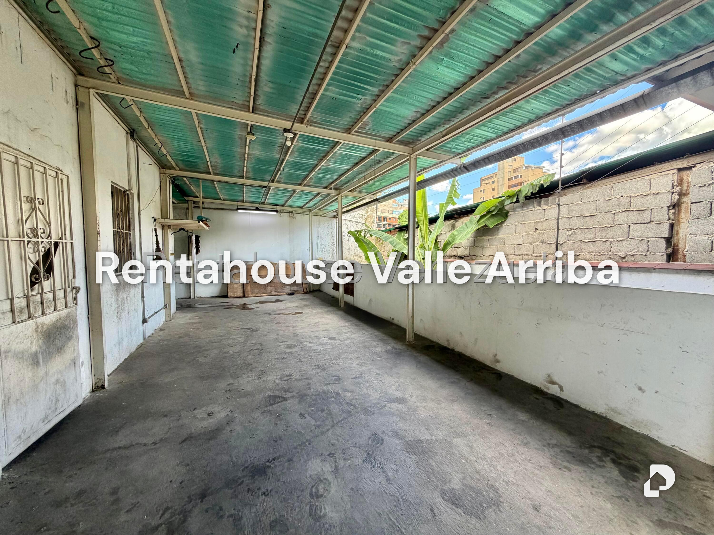 Casa en Bello Monte, Caracas – 21