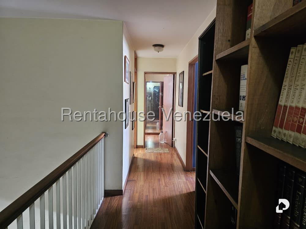 Apartamento en Colinas de La California, Caracas