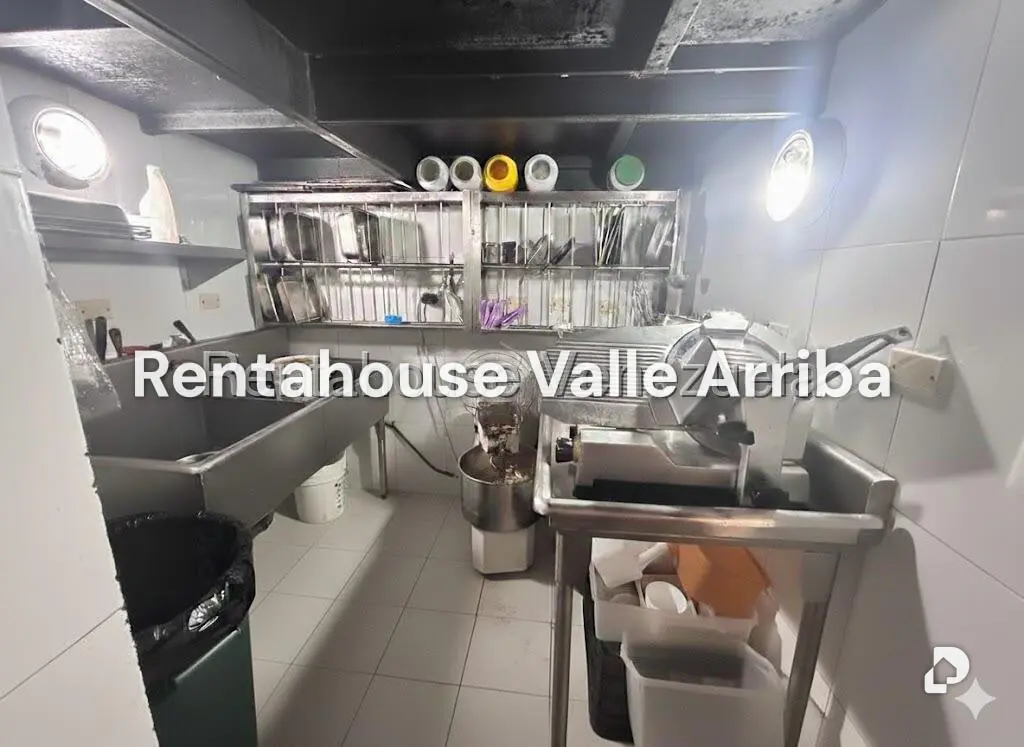 Local comercial en Chacao, Caracas – 16