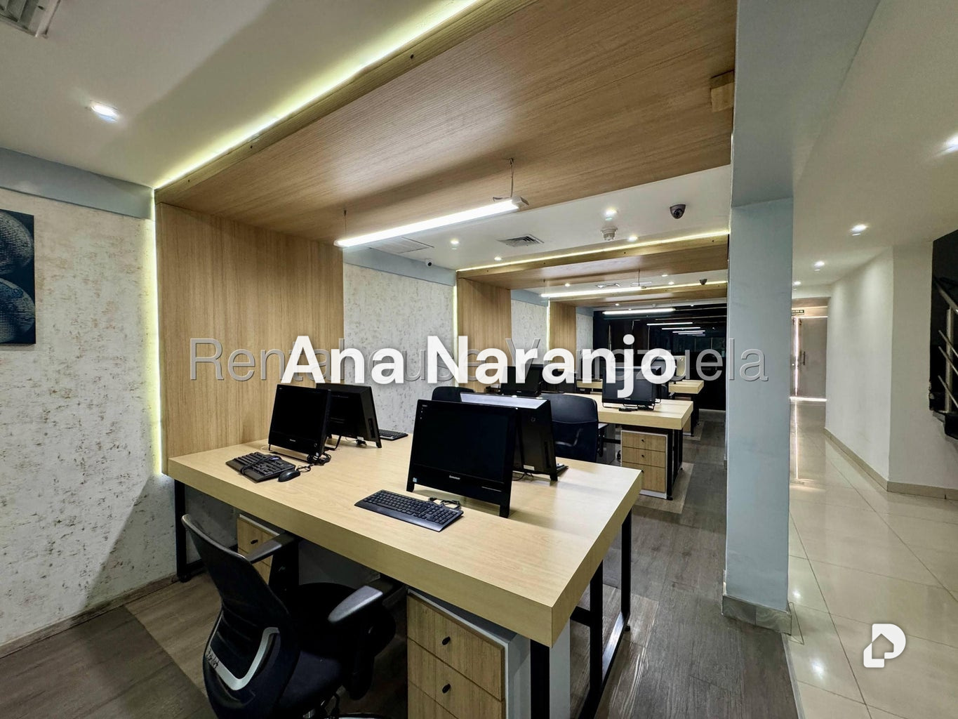 Local comercial en Chuao, Caracas – 26