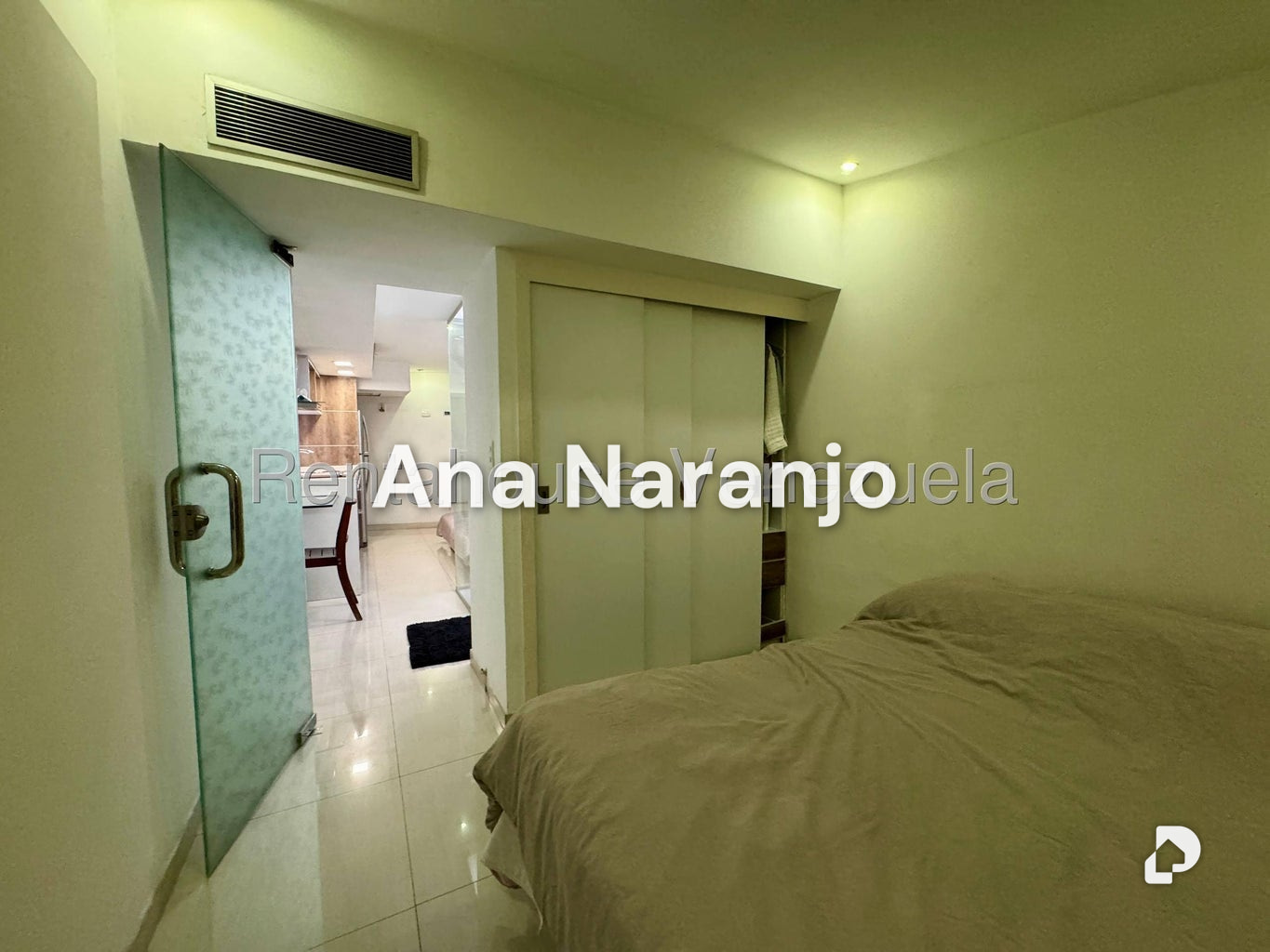 Local comercial en Chuao, Caracas – 34