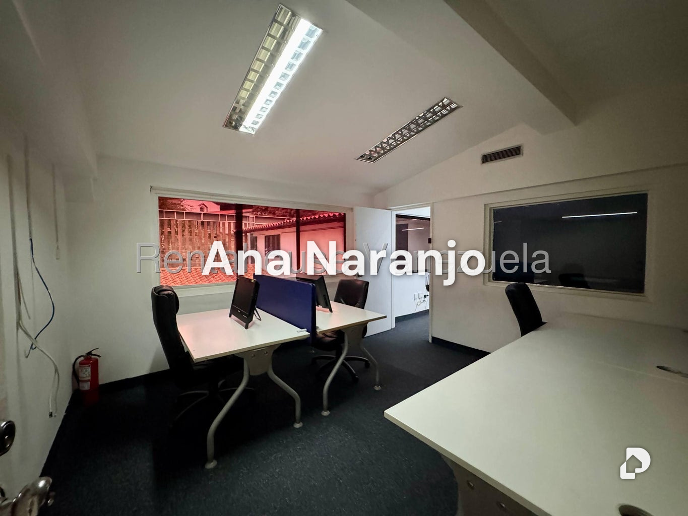 Local comercial en Chuao, Caracas – 40