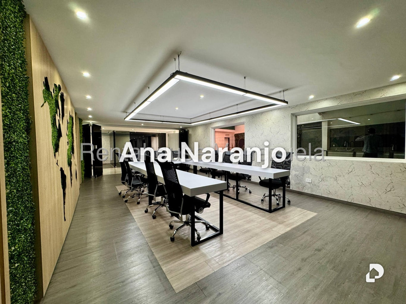 Local comercial en Chuao, Caracas – 18