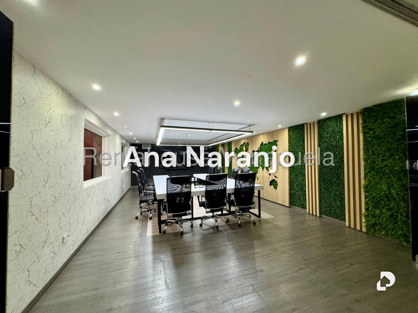 Local comercial en Chuao, Caracas – 17