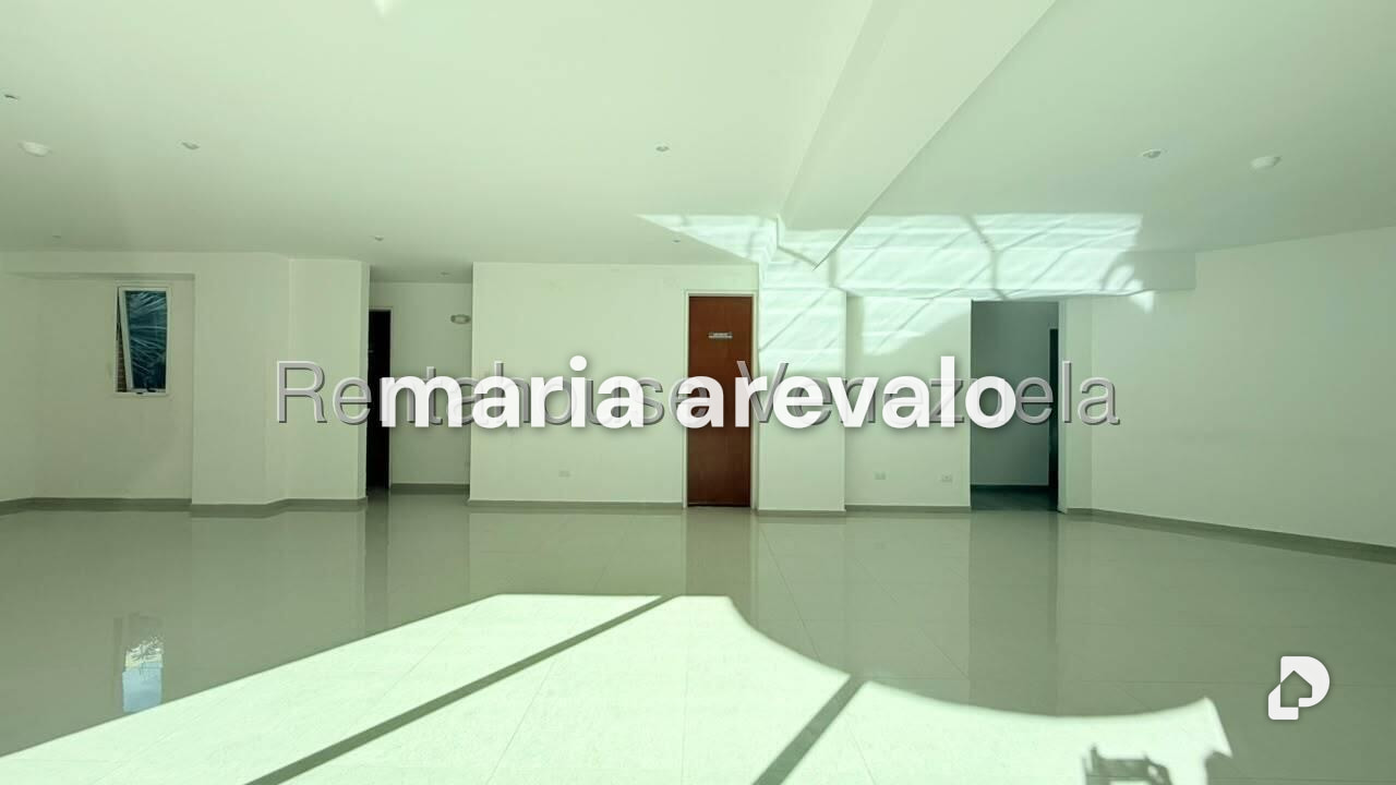 Apartamento en Santa Fe Sur, Caracas – 11