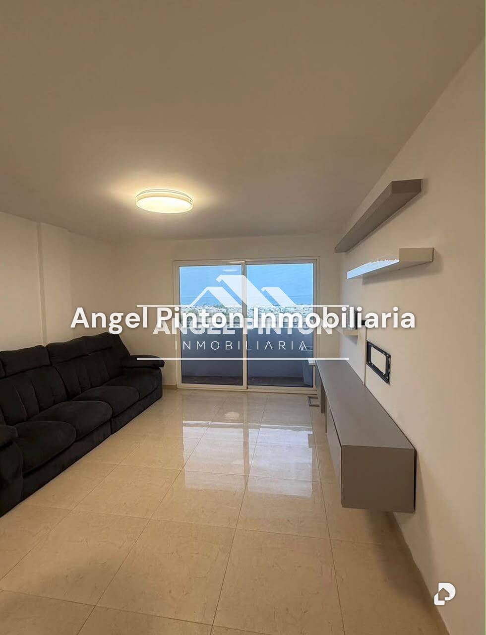 Apartamento en Avenida Fuerzas Armadas, Maracaibo – 2