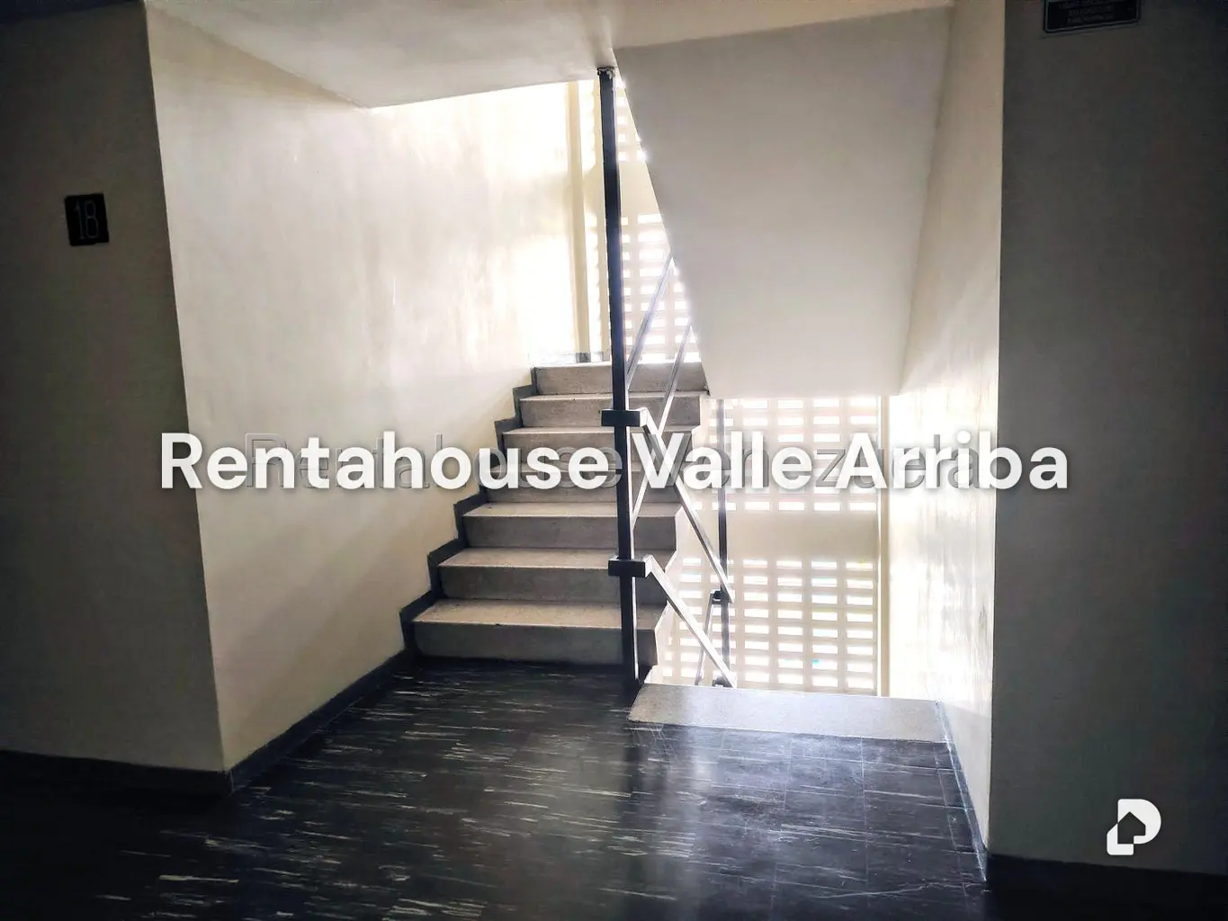 Apartamento en La California Norte, Caracas – 22