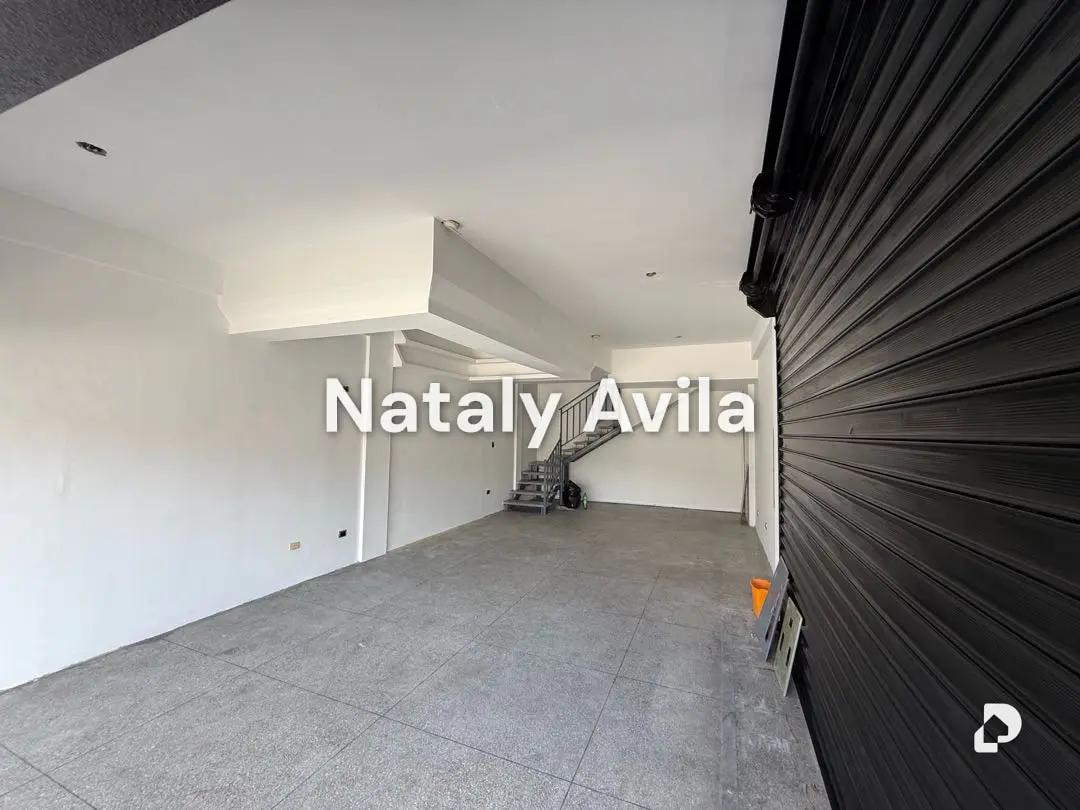 Local comercial en Santa Cecilia, Valencia – 2