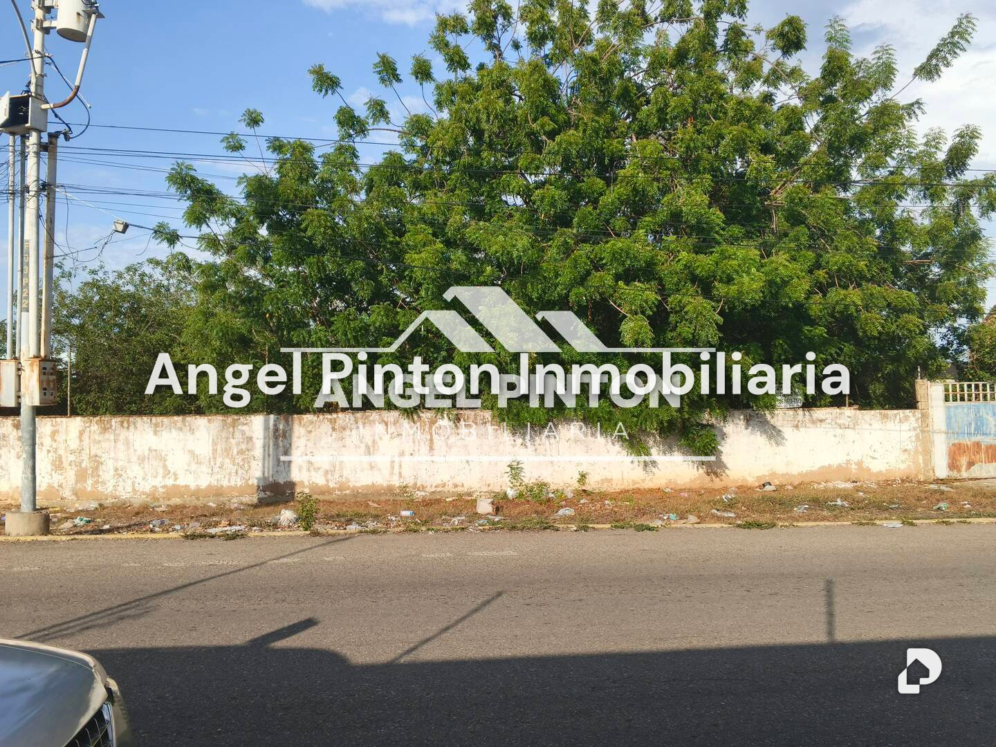 Terreno en Calle Falcón, Maracaibo – 1