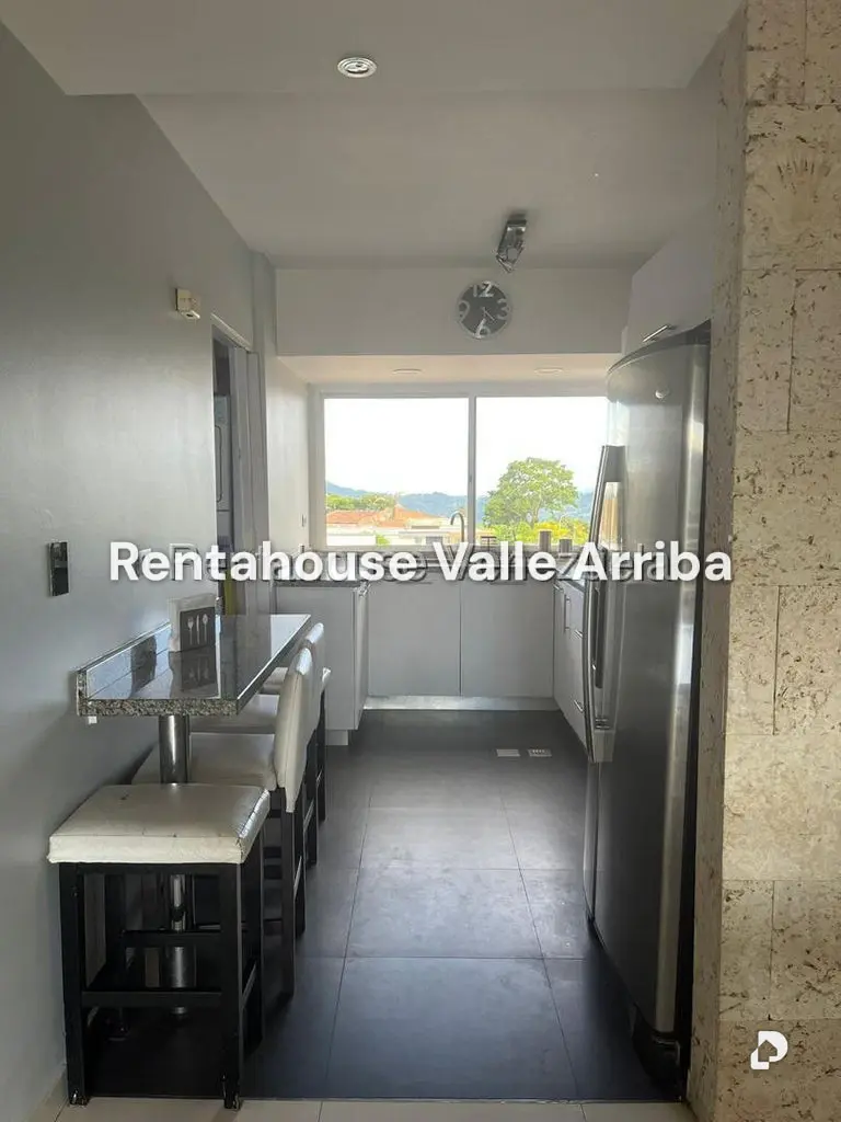 Apartamento en Loma Linda, Caracas – 4