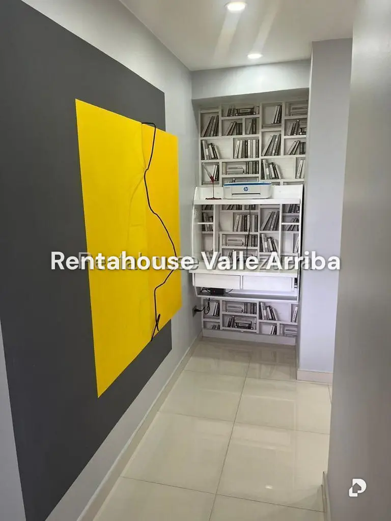 Apartamento en Loma Linda, Caracas – 13