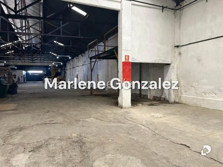Galpón en Urbanización Industrial, Caracas – 17
