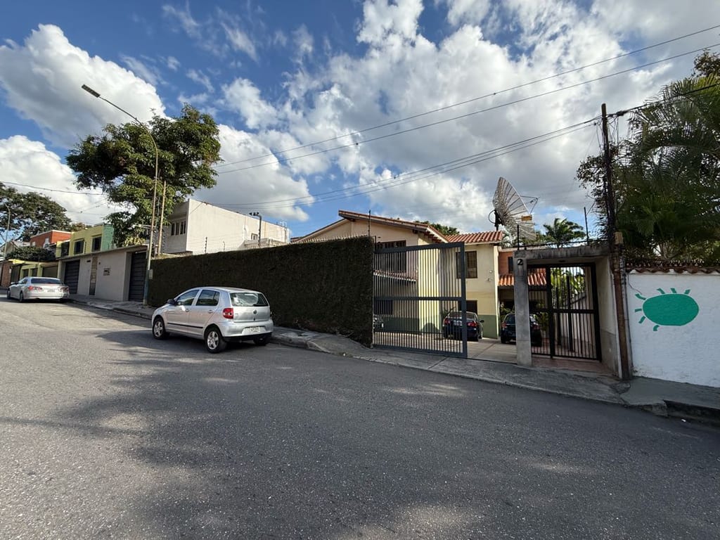 Casa en Los Palos Grandes, Caracas - 1