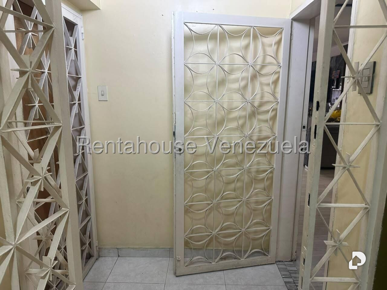 Apartamento en El Valle, Caracas – 2
