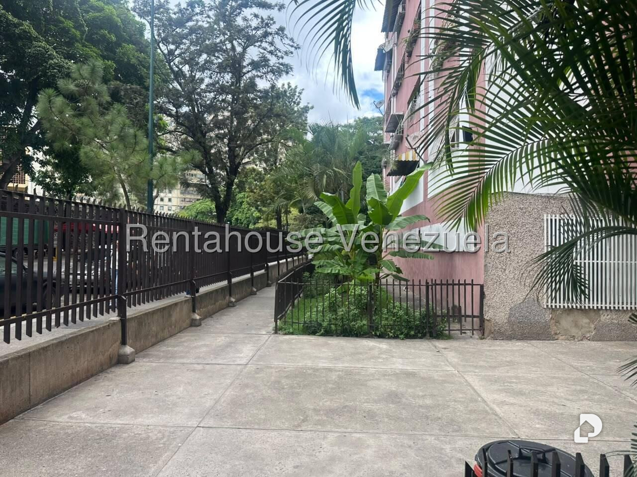 Apartamento en El Valle, Caracas – 17