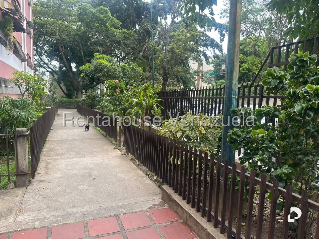 Apartamento en El Valle, Caracas – 18