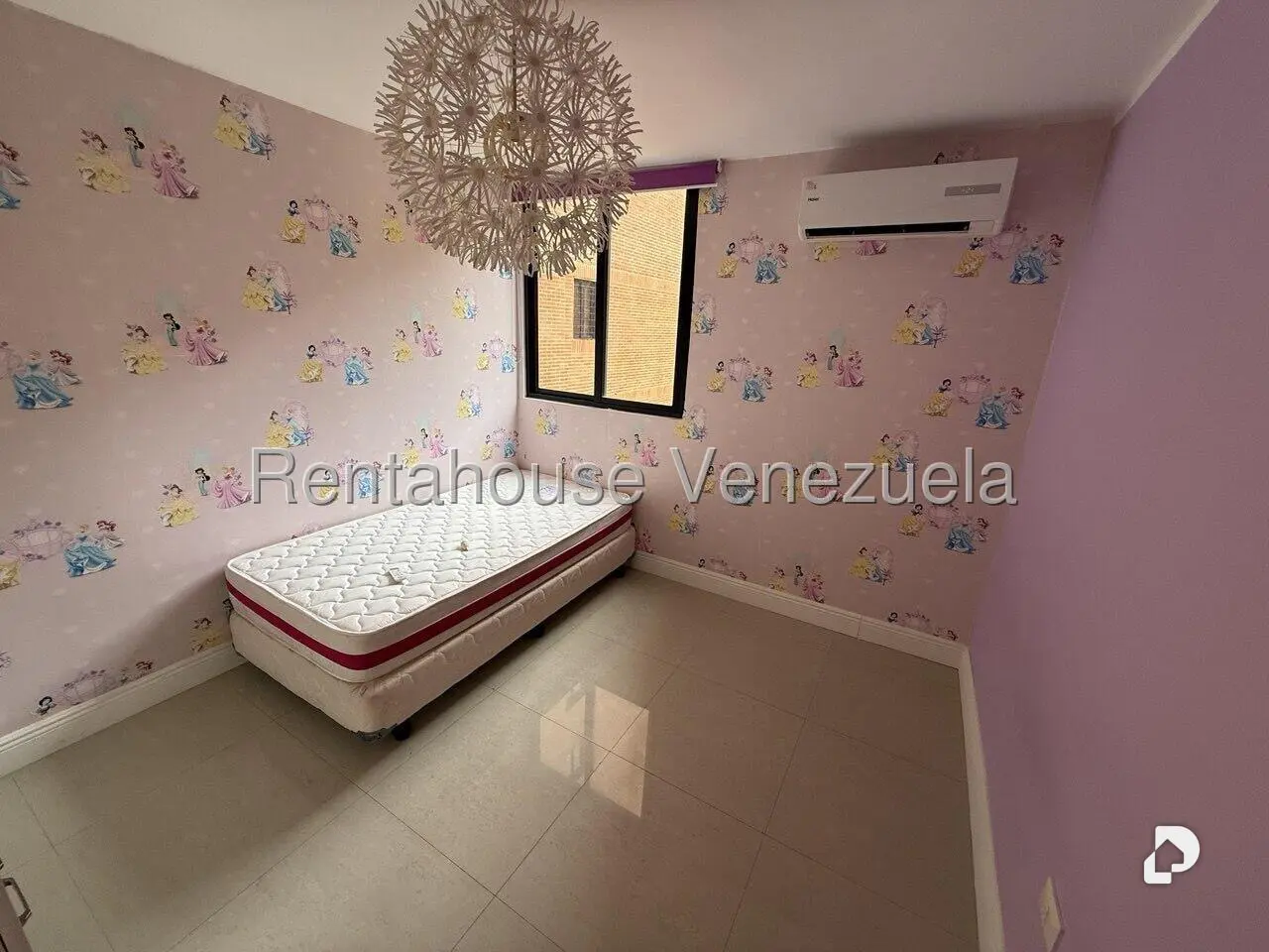Apartamento en Colinas de La Tahona, Caracas – 16