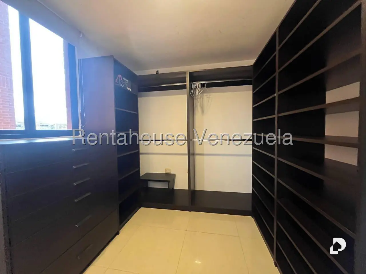 Apartamento en Colinas de La Tahona, Caracas – 14