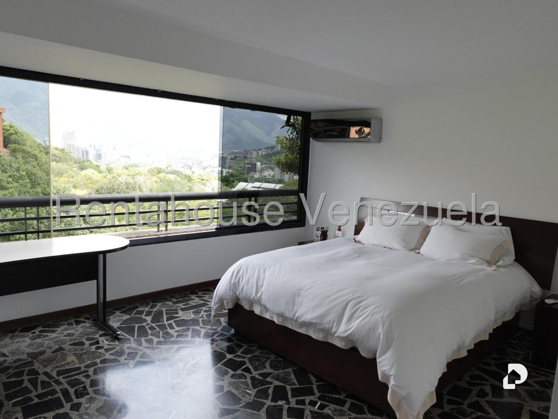 Apartamento en Colinas de Valle Arriba, Caracas