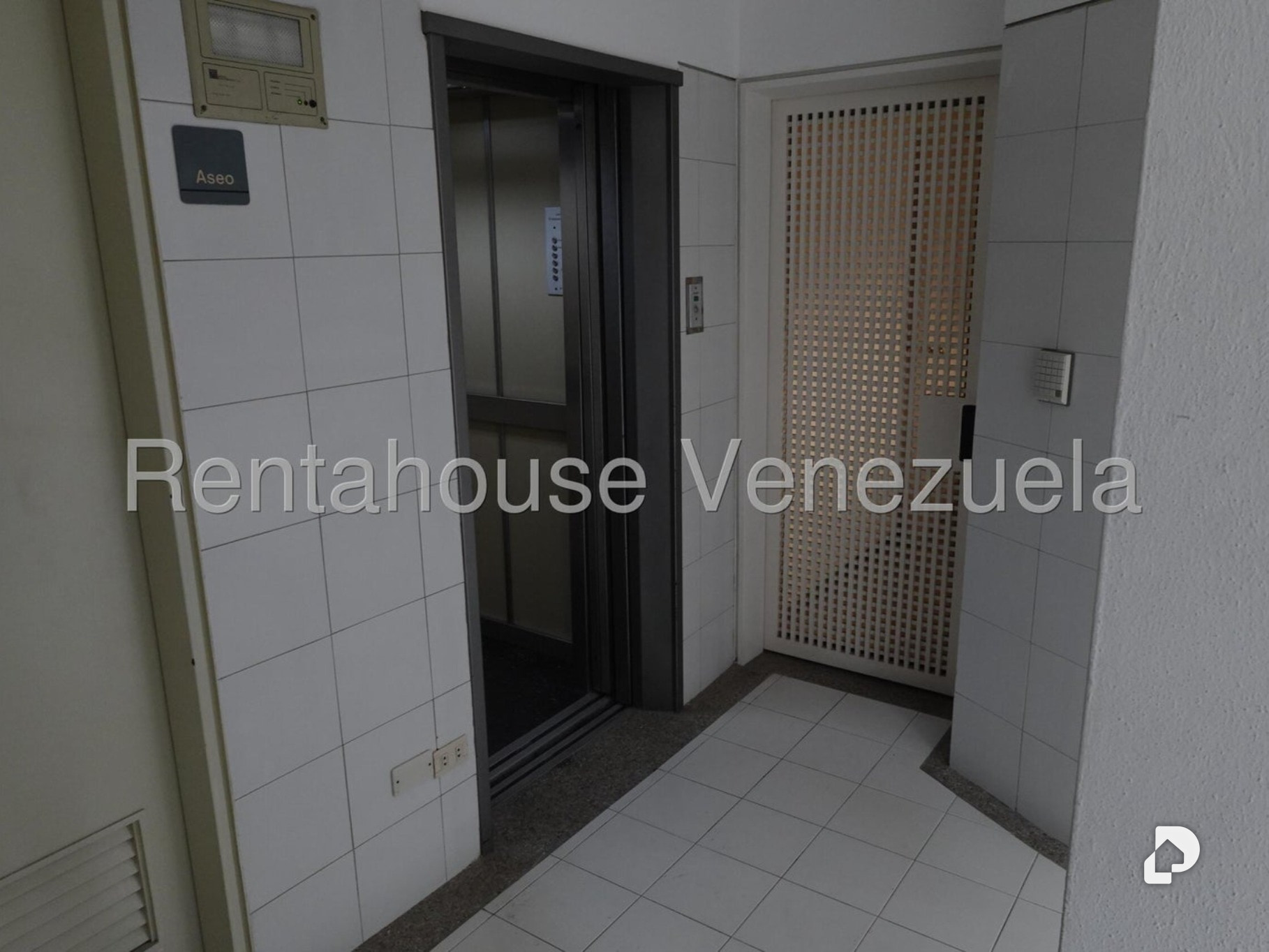 Apartamento en Colinas de Valle Arriba, Caracas