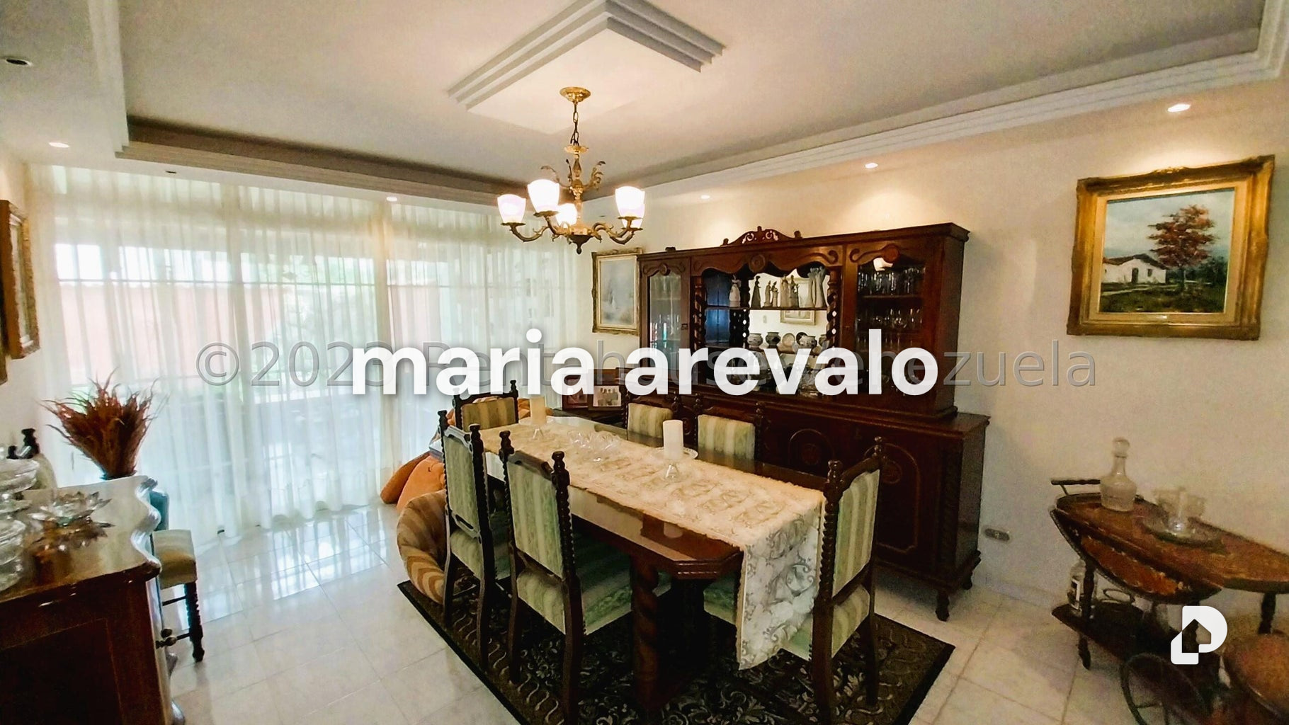 Casa en Alto Prado, Caracas – 8