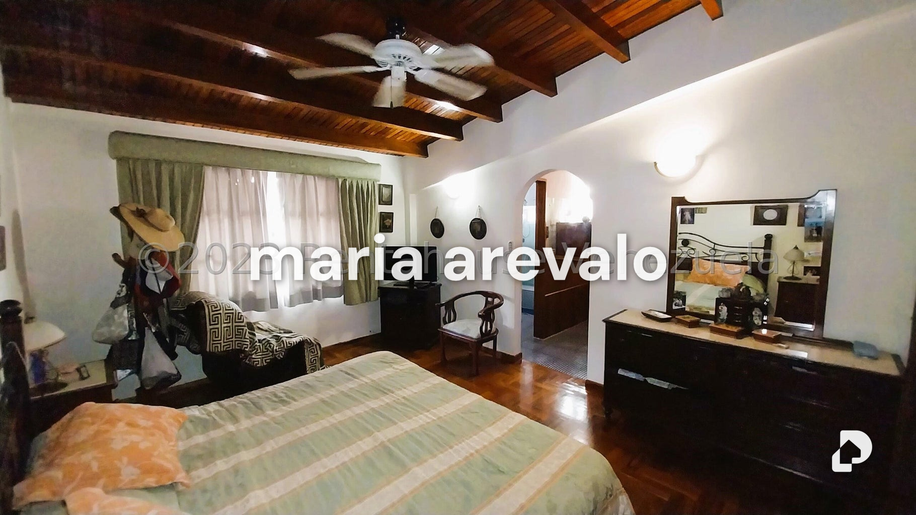 Casa en Alto Prado, Caracas – 15