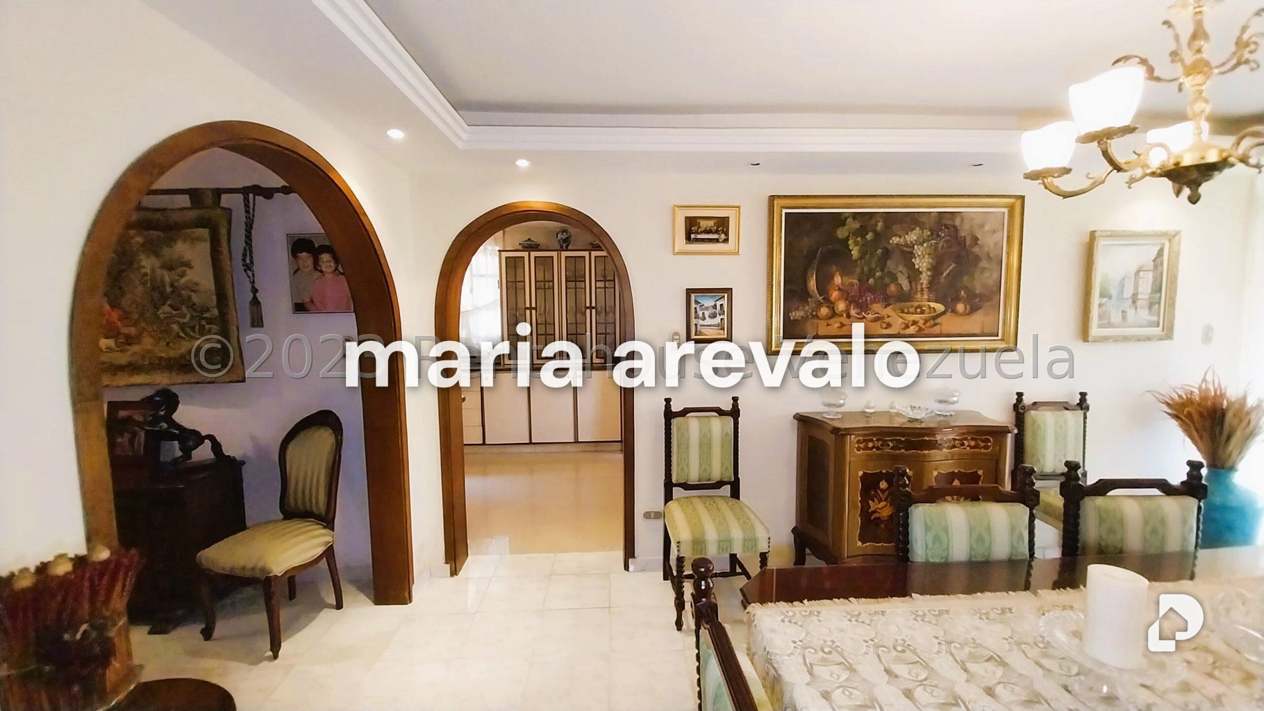 Casa en Alto Prado, Caracas – 30