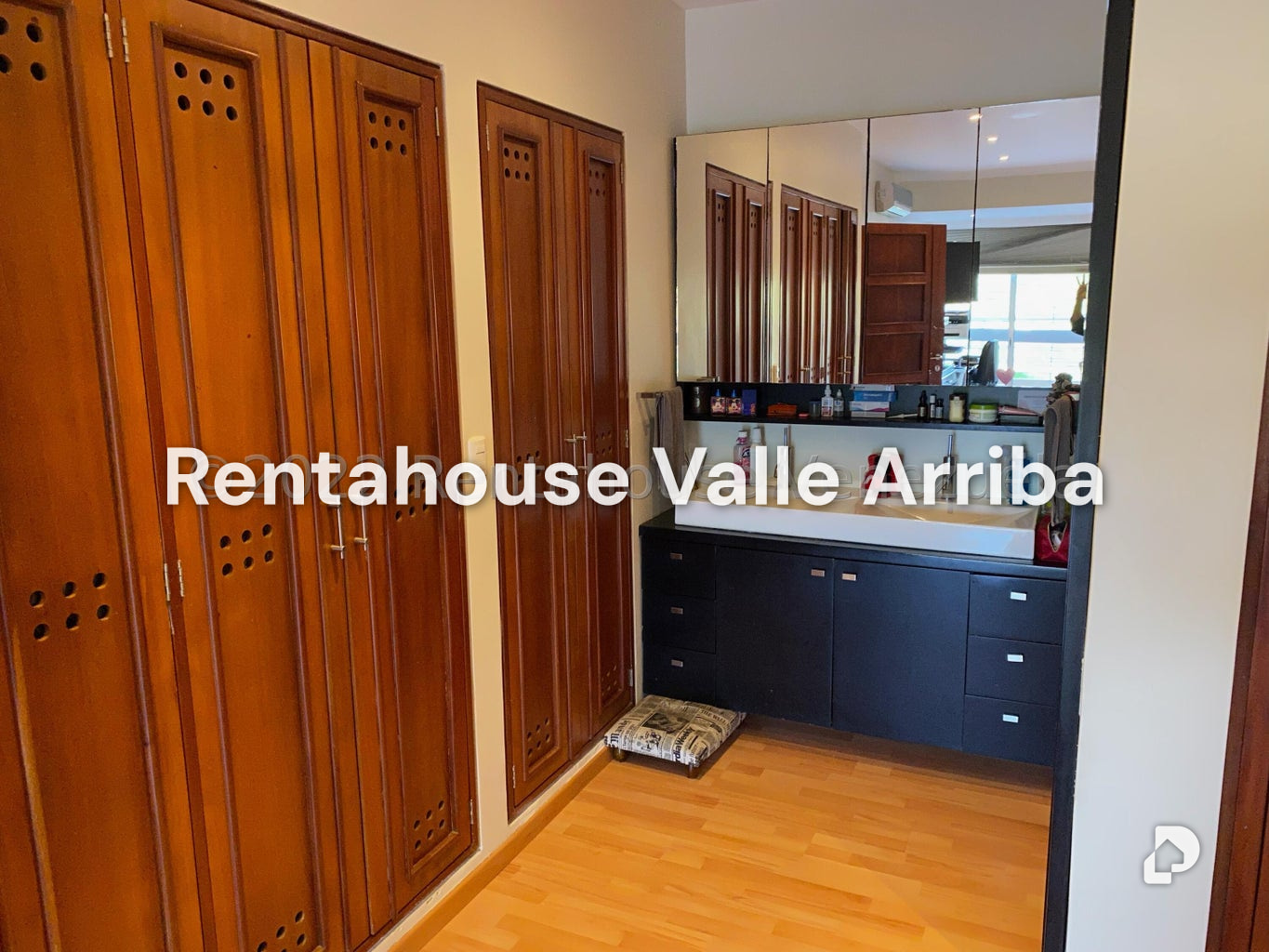 Apartamento en Oripoto, Caracas – 13