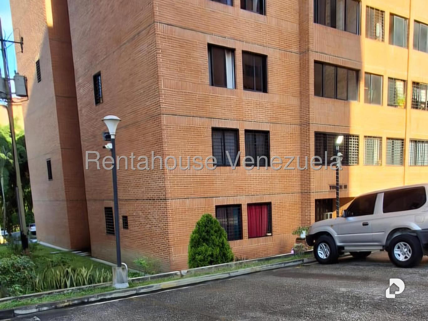 Apartamento en Parque Caiza, Caracas – 12