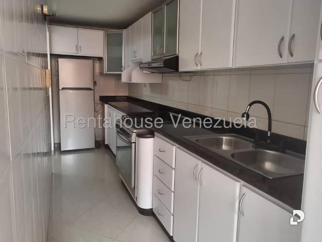 Apartamento en Parque Caiza, Caracas – 2