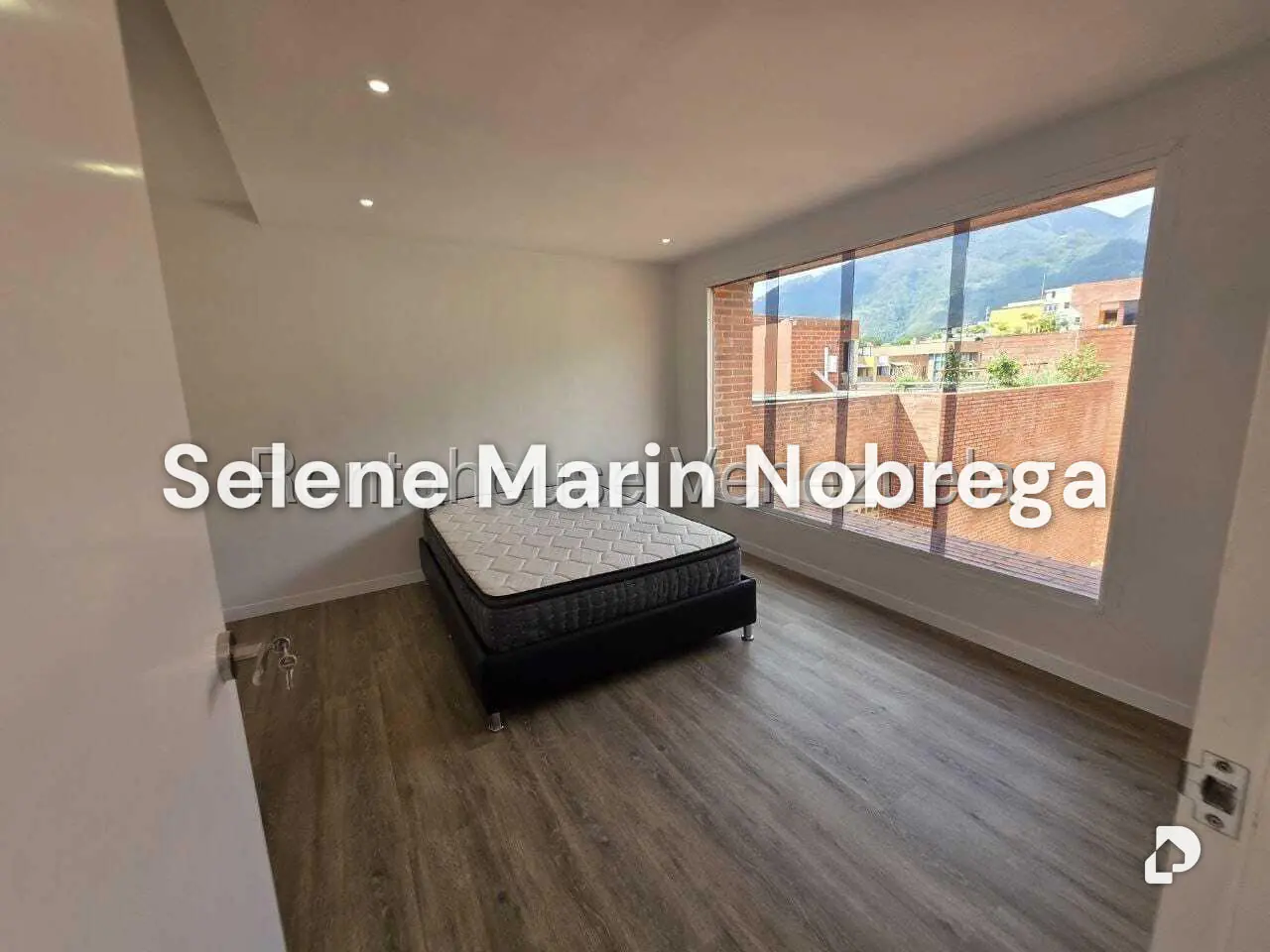 Apartamento en Campo Alegre, Caracas – 28