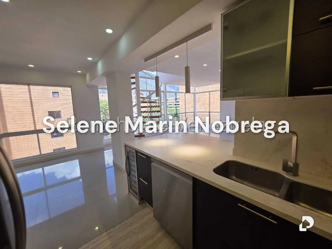 Apartamento en Campo Alegre, Caracas – 11