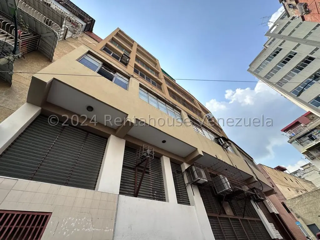 Galpón en Caracas - 1