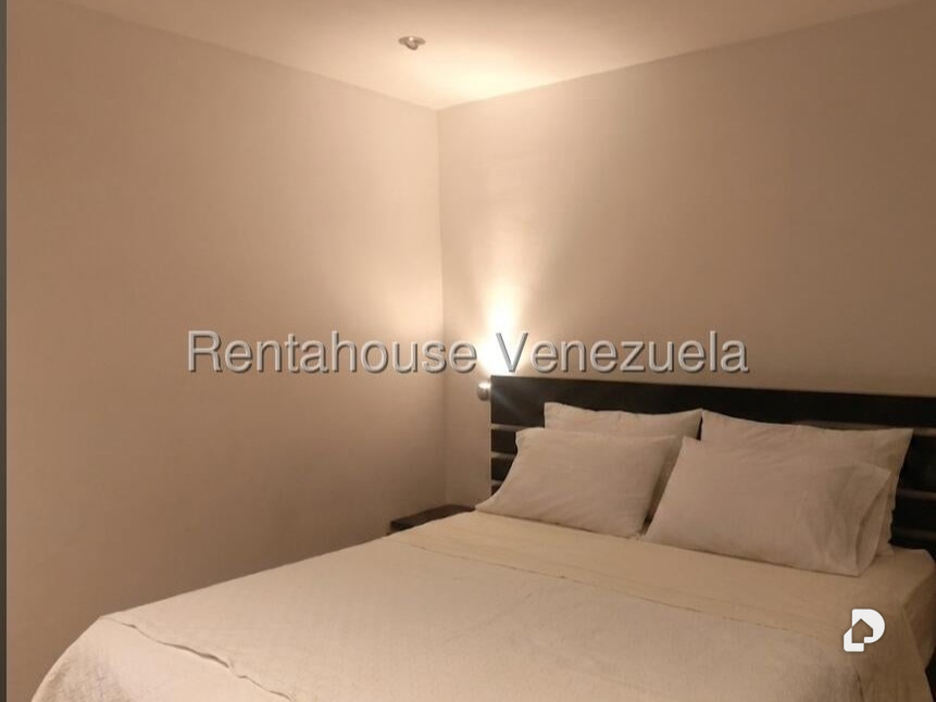 Apartment in El Cigarral, Caracas – 4