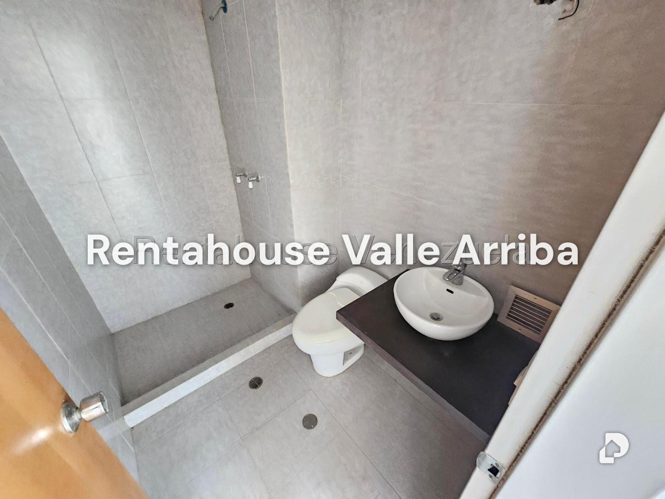 Apartamento en Lomas del Sol, Caracas – 11