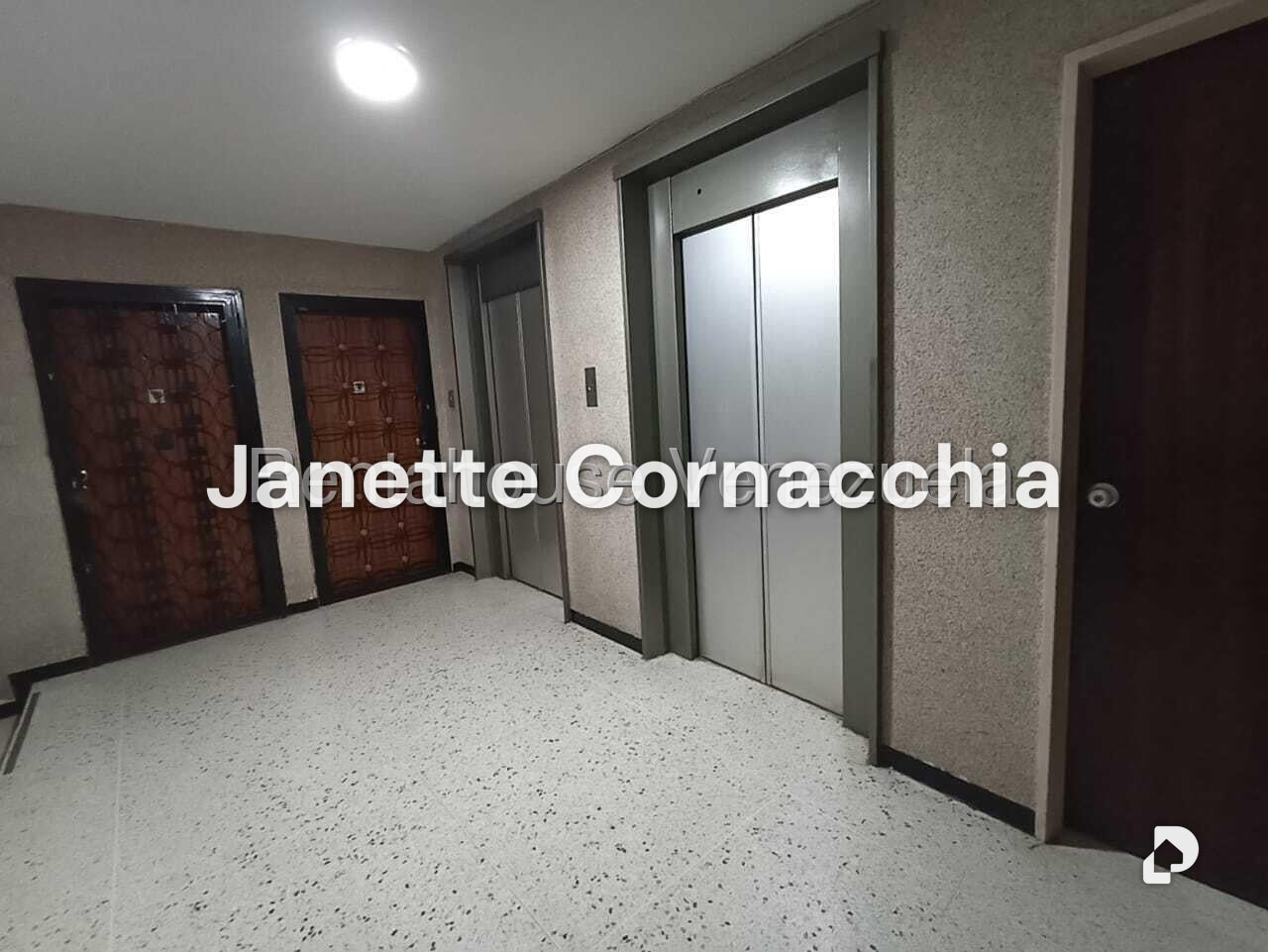 Apartamento en El Marqués, Caracas – 3
