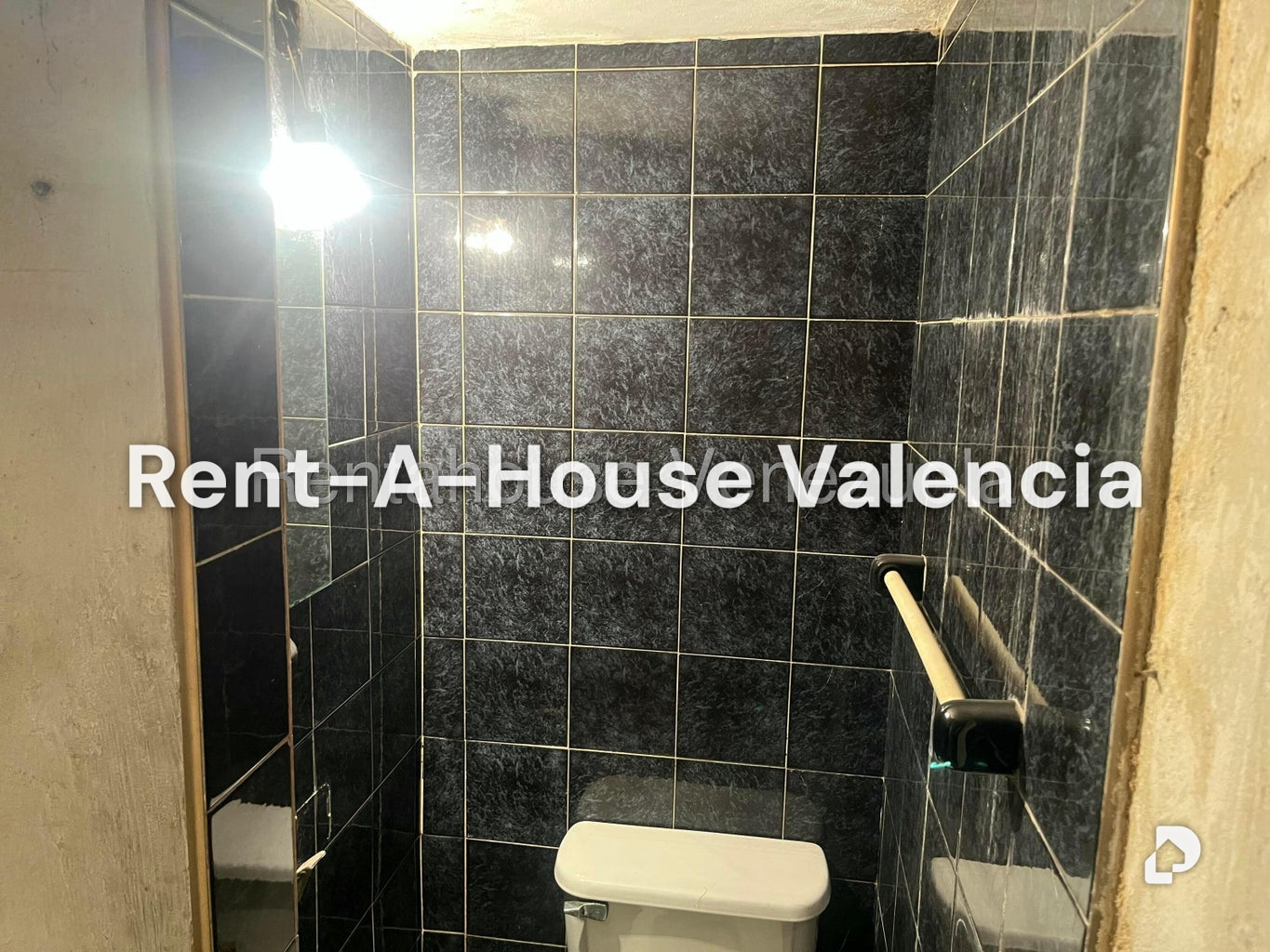 Local comercial en Avenida Bolivar Norte, Valencia – 11