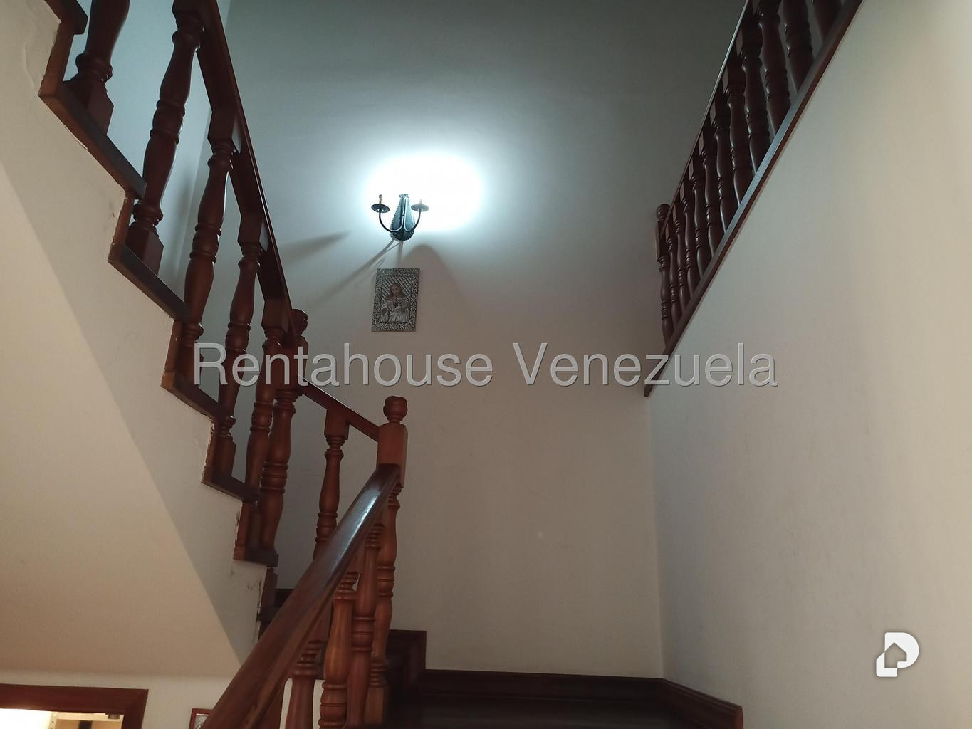Casa en Colinas de La California, Caracas – 26