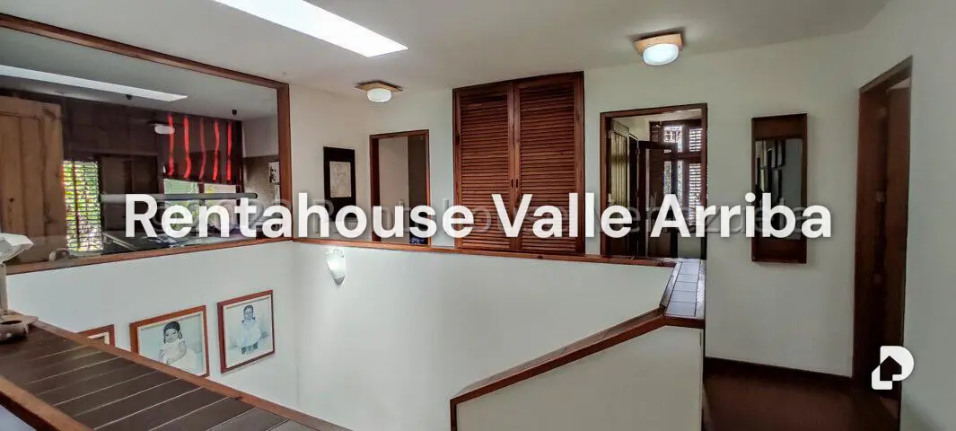 Casa en La Lagunita Country Club, Caracas – 28