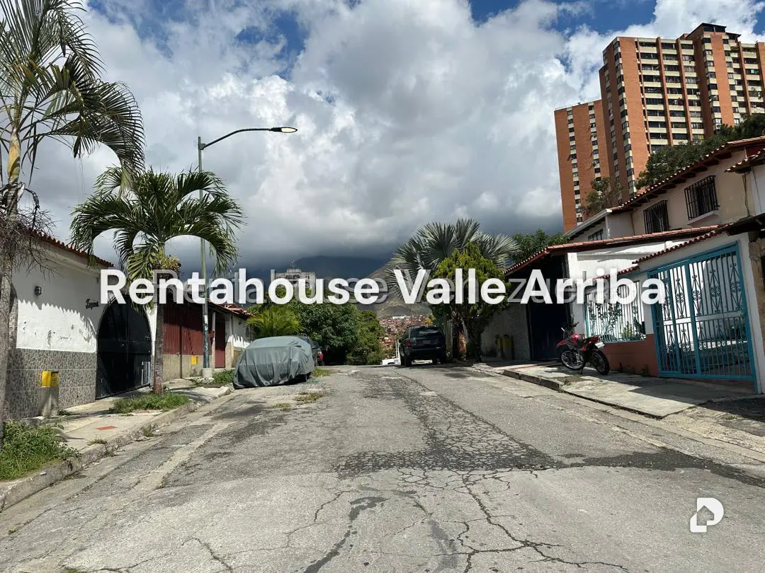 House in Palo Verde, Caracas – 4