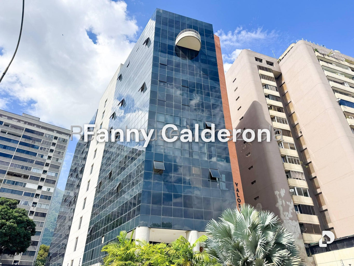 Oficina en Los Dos Caminos, Caracas – 2