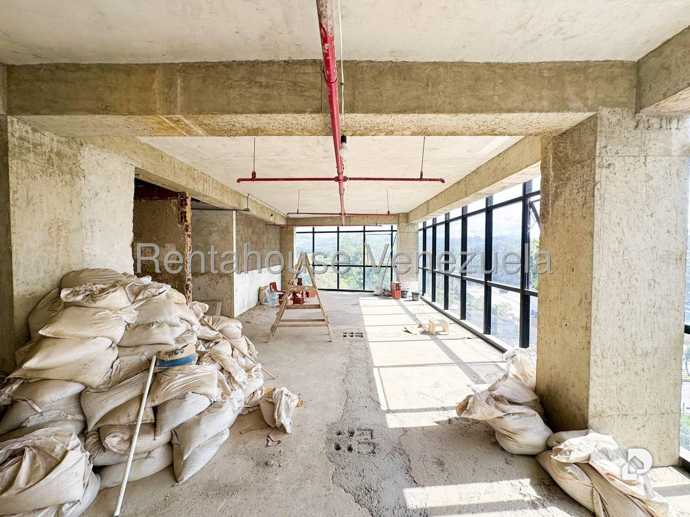 Oficina en Los Dos Caminos, Caracas – 29