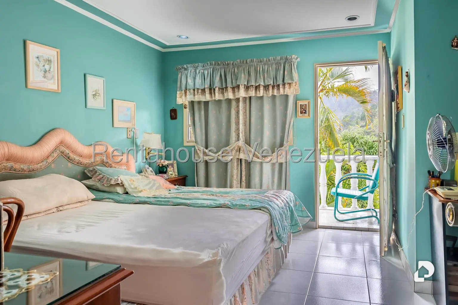 Casa en Lomas de Prados del Este, Caracas – 17