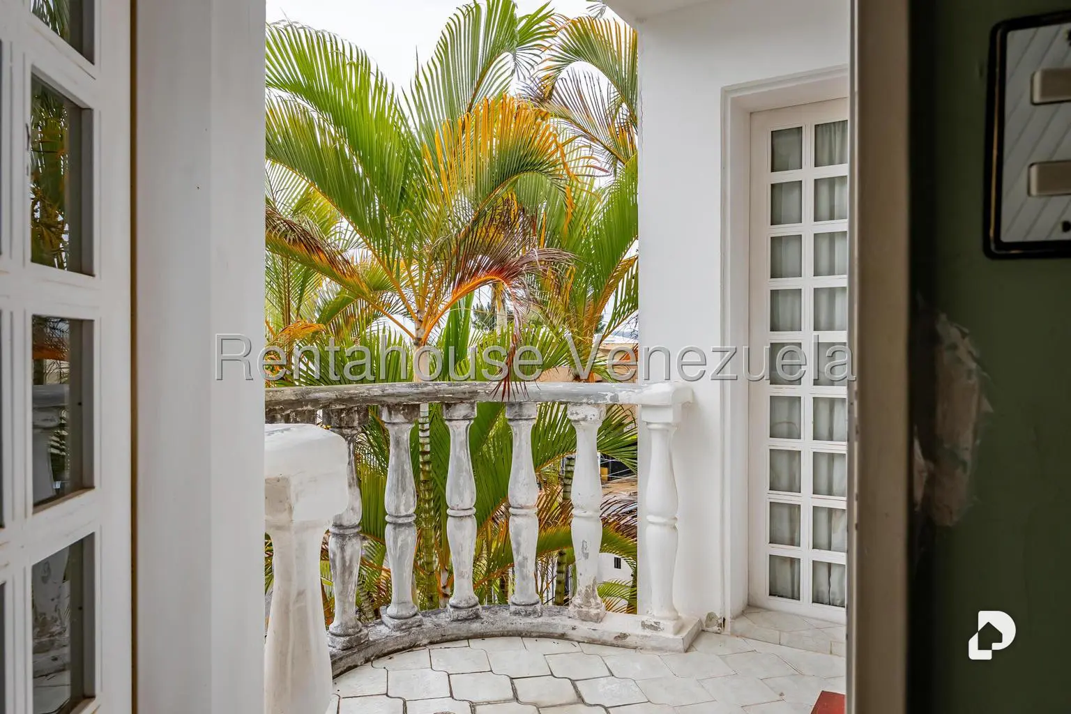 Casa en Lomas de Prados del Este, Caracas – 22