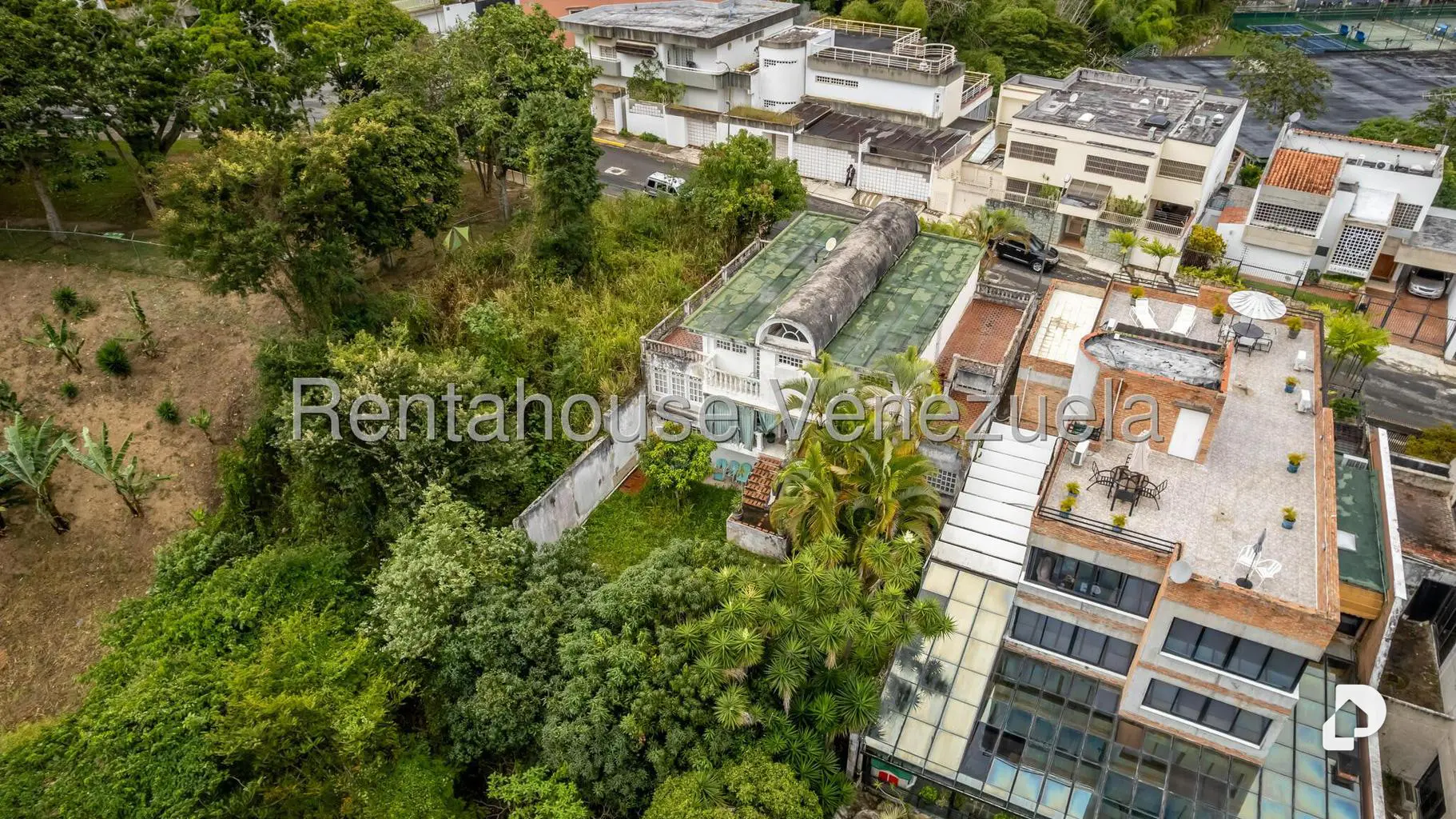 Casa en Lomas de Prados del Este, Caracas – 5