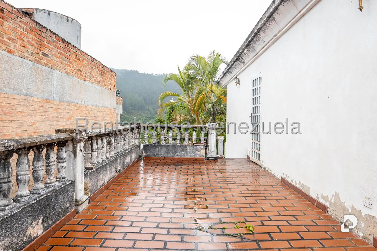 Casa en Lomas de Prados del Este, Caracas – 25